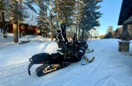 Package Snowmobiler
